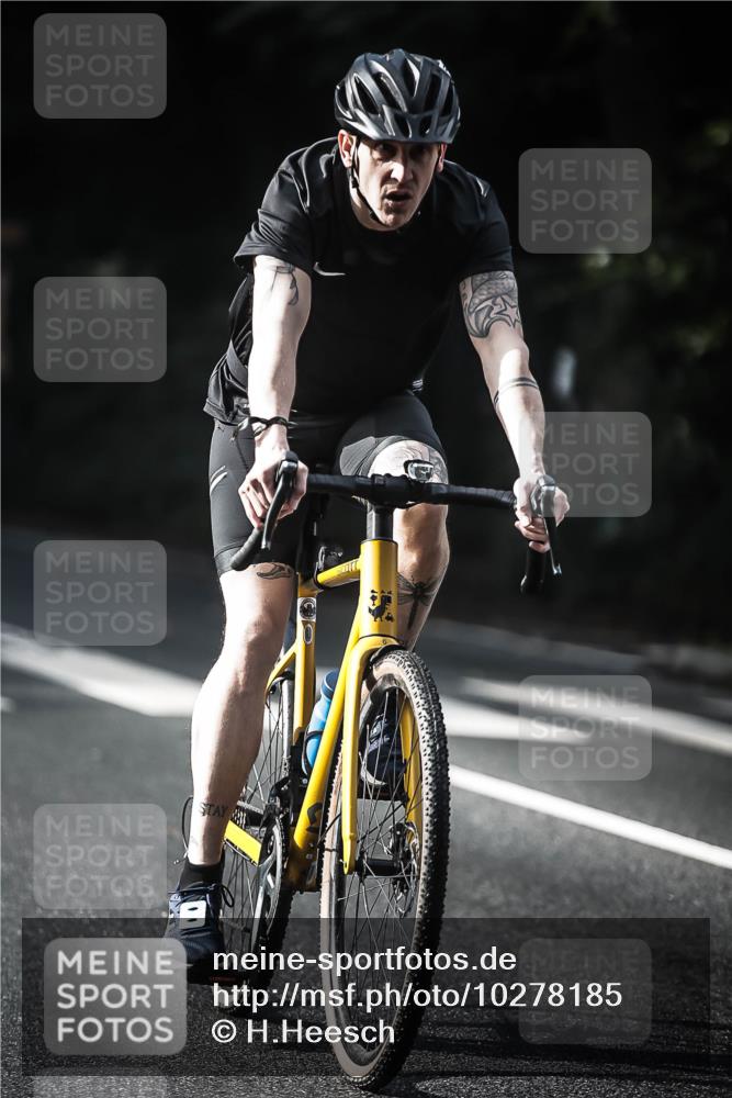 13.09.2026 - Stadtparktriathlon H.Heesch http://msf.ph/oto/10278185 13.09.2026 10:41:47 Radfahren 431, 478, 583, 586 meine-sportfotos.de