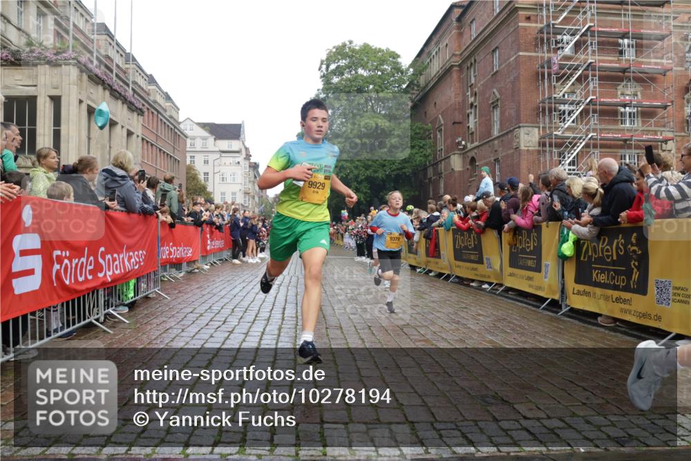 13.09.2026 - Kiel Lauf Yannick Fuchs http://msf.ph/oto/10278194 13.09.2026 08:51:11 Ziel 1238, 1724, 4159, 5010, 7033, 10463, 10970, 11688, 496, 497, 2125, 2343, 2443, 3106, 5792, 5959, 9612, 10957, 10987, 444, 909, 3683, 4741, 5211, 5439, 5906, 6699, 8206, 8657, 8883, 9379, 9929, 2443, 7511, 10359 meine-sportfotos.de