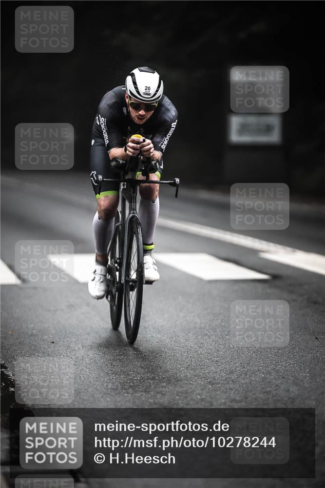 13.09.2026 - Stadtparktriathlon H.Heesch http://msf.ph/oto/10278244 13.09.2026 08:55:15 Radfahren 20, 39, 49 meine-sportfotos.de