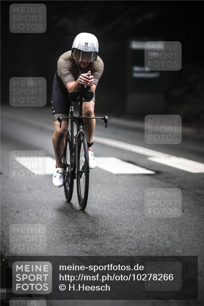 13.09.2026 - Stadtparktriathlon H.Heesch http://msf.ph/oto/10278266 13.09.2026 08:55:18 Radfahren 20, 39, 49 meine-sportfotos.de
