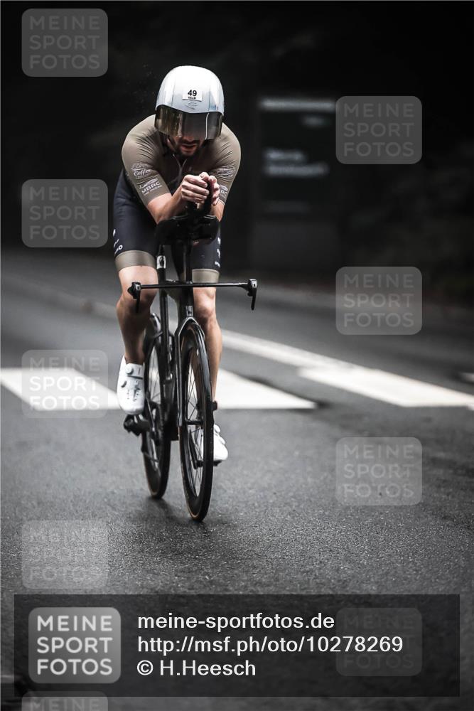 13.09.2026 - Stadtparktriathlon H.Heesch http://msf.ph/oto/10278269 13.09.2026 08:55:18 Radfahren 20, 39, 49 meine-sportfotos.de