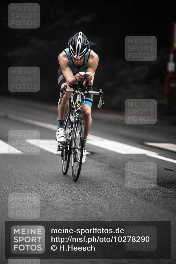 13.09.2026 - Stadtparktriathlon H.Heesch http://msf.ph/oto/10278290 13.09.2026 08:55:21 Radfahren 20, 39, 49 meine-sportfotos.de