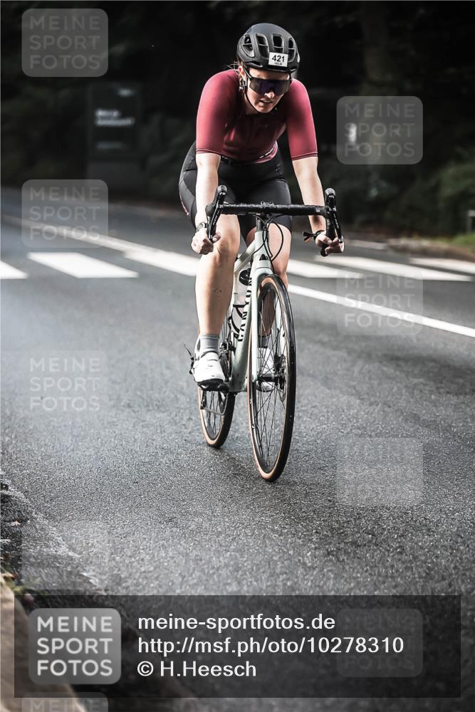 13.09.2026 - Stadtparktriathlon H.Heesch http://msf.ph/oto/10278310 13.09.2026 10:42:09 Radfahren 359, 399, 421, 447, 513, 530 meine-sportfotos.de