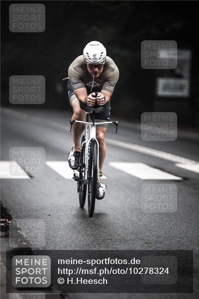 13.09.2026 - Stadtparktriathlon H.Heesch http://msf.ph/oto/10278324 13.09.2026 08:55:39 Radfahren 47, 51, 64, 70 meine-sportfotos.de