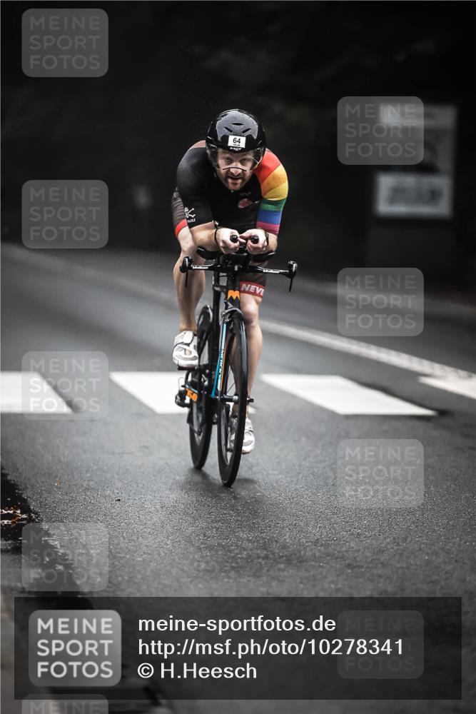 13.09.2026 - Stadtparktriathlon H.Heesch http://msf.ph/oto/10278341 13.09.2026 08:55:43 Radfahren 24, 47, 51, 56, 64, 70 meine-sportfotos.de