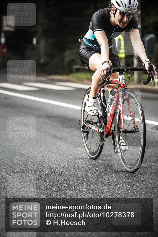 13.09.2026 - Stadtparktriathlon H.Heesch http://msf.ph/oto/10278378 13.09.2026 10:42:16 Radfahren 307, 359, 371, 399, 513, 530 meine-sportfotos.de
