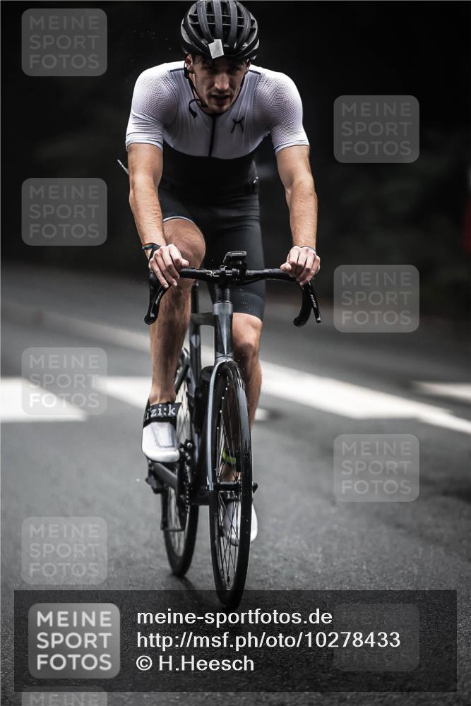 13.09.2026 - Stadtparktriathlon H.Heesch http://msf.ph/oto/10278433 13.09.2026 08:56:03 Radfahren 19, 54, 71 meine-sportfotos.de