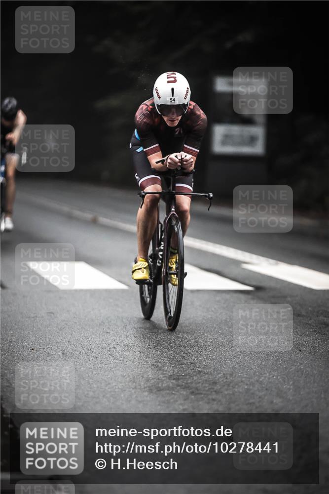 13.09.2026 - Stadtparktriathlon H.Heesch http://msf.ph/oto/10278441 13.09.2026 08:56:08 Radfahren 19, 54, 57, 60, 93 meine-sportfotos.de