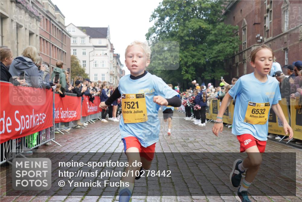 13.09.2026 - Kiel Lauf Yannick Fuchs http://msf.ph/oto/10278442 13.09.2026 08:51:24 Ziel 444, 909, 3683, 4159, 4741, 5010, 5211, 5439, 6699, 7033, 8657, 8883, 9379, 9929, 496, 1238, 1724, 2343, 5010, 5959, 10463, 10957, 10970, 11688, 1243, 3779, 3901, 5130, 5580, 5793, 5906, 5976, 6532, 7521, 8206, 8538, 11448, 12467, 497, 2125, 3106, 5792, 5959, 9612, 10987 meine-sportfotos.de