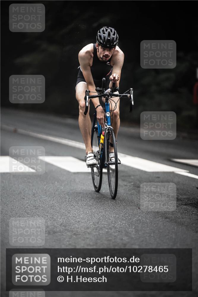 13.09.2026 - Stadtparktriathlon H.Heesch http://msf.ph/oto/10278465 13.09.2026 08:56:10 Radfahren 54, 57, 60, 93 meine-sportfotos.de