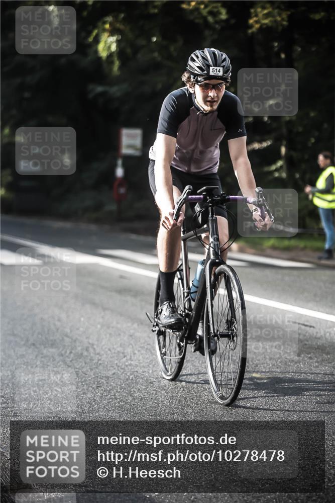 13.09.2026 - Stadtparktriathlon H.Heesch http://msf.ph/oto/10278478 13.09.2026 10:42:35 Radfahren 402, 456, 514 meine-sportfotos.de