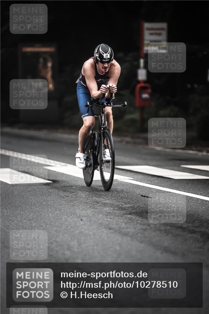 13.09.2026 - Stadtparktriathlon H.Heesch http://msf.ph/oto/10278510 13.09.2026 08:56:21 Radfahren 29, 42 meine-sportfotos.de