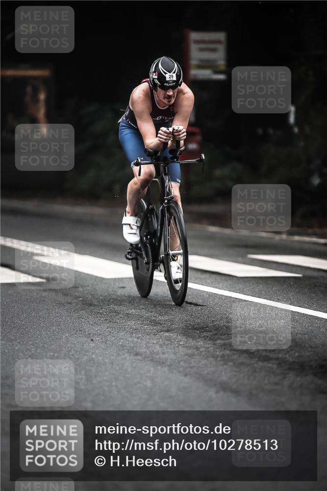 13.09.2026 - Stadtparktriathlon H.Heesch http://msf.ph/oto/10278513 13.09.2026 08:56:21 Radfahren 29, 42 meine-sportfotos.de