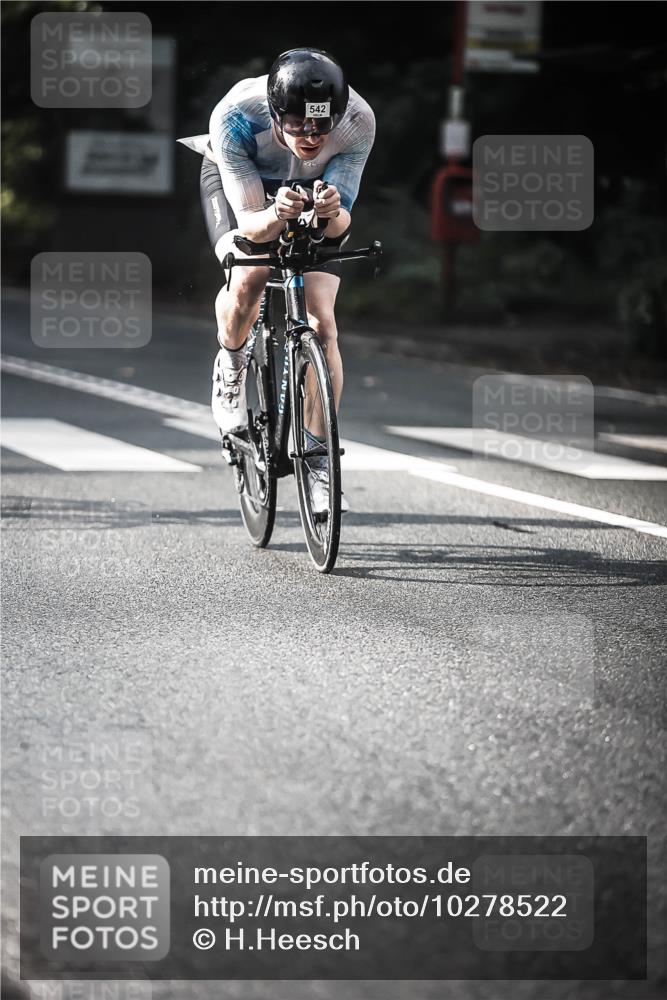 13.09.2026 - Stadtparktriathlon H.Heesch http://msf.ph/oto/10278522 13.09.2026 10:42:54 Radfahren 276, 364, 380, 444, 481, 542 meine-sportfotos.de
