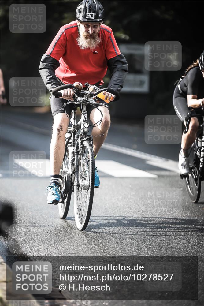 13.09.2026 - Stadtparktriathlon H.Heesch http://msf.ph/oto/10278527 13.09.2026 10:42:55 Radfahren 276, 364, 380, 437, 444, 542 meine-sportfotos.de