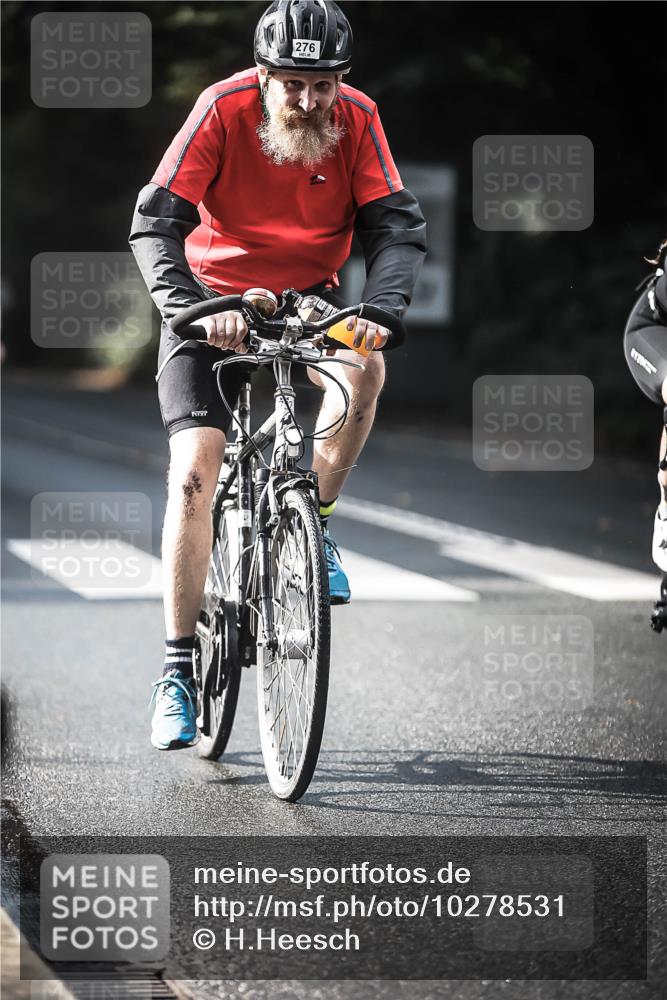 13.09.2026 - Stadtparktriathlon H.Heesch http://msf.ph/oto/10278531 13.09.2026 10:42:55 Radfahren 276, 364, 380, 437, 444, 542 meine-sportfotos.de