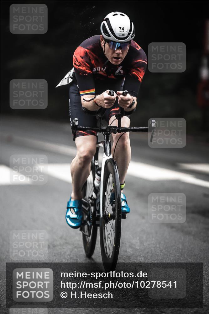 13.09.2026 - Stadtparktriathlon H.Heesch http://msf.ph/oto/10278541 13.09.2026 08:56:35 Radfahren 74 meine-sportfotos.de
