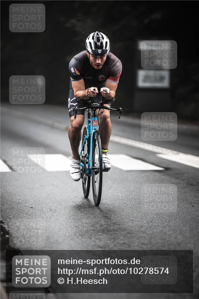 13.09.2026 - Stadtparktriathlon H.Heesch http://msf.ph/oto/10278574 13.09.2026 08:57:06 Radfahren 62, 68, 95 meine-sportfotos.de