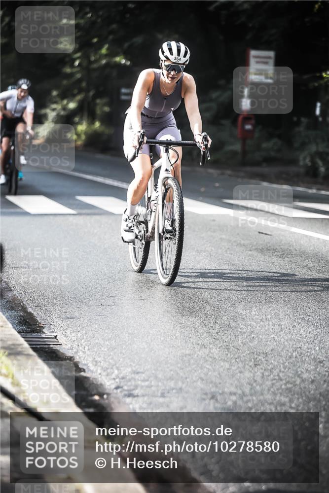 13.09.2026 - Stadtparktriathlon H.Heesch http://msf.ph/oto/10278580 13.09.2026 10:43:00 Radfahren 276, 364, 380, 437, 444, 542, 578 meine-sportfotos.de