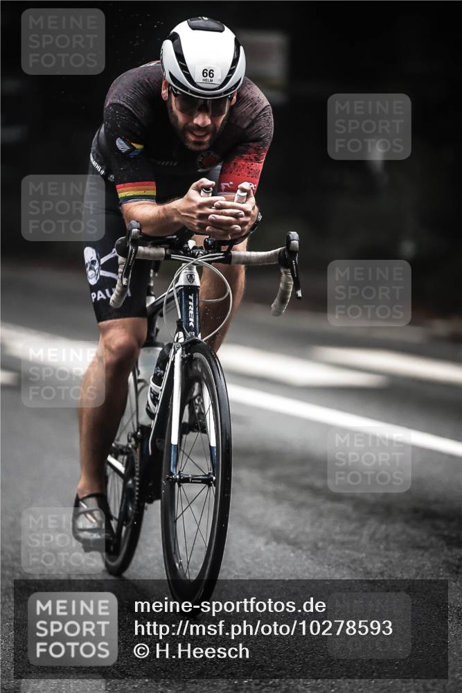 13.09.2026 - Stadtparktriathlon H.Heesch http://msf.ph/oto/10278593 13.09.2026 08:57:15 Radfahren 21, 66, 98 meine-sportfotos.de