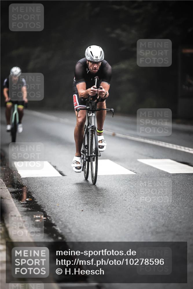 13.09.2026 - Stadtparktriathlon H.Heesch http://msf.ph/oto/10278596 13.09.2026 08:57:19 Radfahren 21, 45, 66, 98 meine-sportfotos.de
