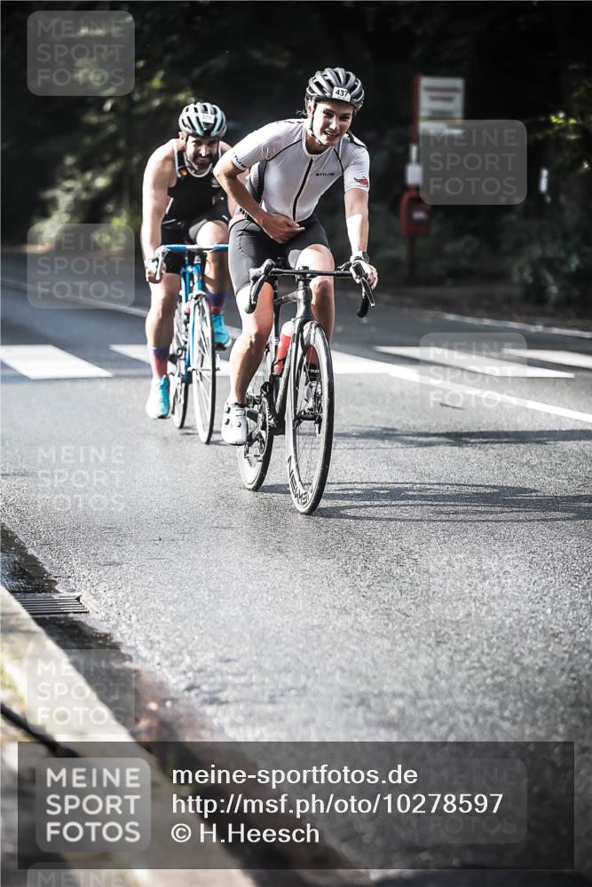 13.09.2026 - Stadtparktriathlon H.Heesch http://msf.ph/oto/10278597 13.09.2026 10:43:02 Radfahren 364, 437, 444, 578 meine-sportfotos.de