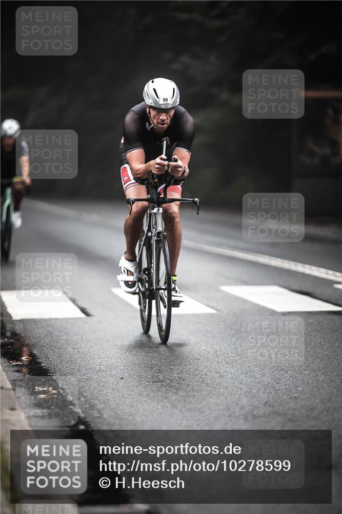 13.09.2026 - Stadtparktriathlon H.Heesch http://msf.ph/oto/10278599 13.09.2026 08:57:19 Radfahren 21, 45, 66, 98 meine-sportfotos.de