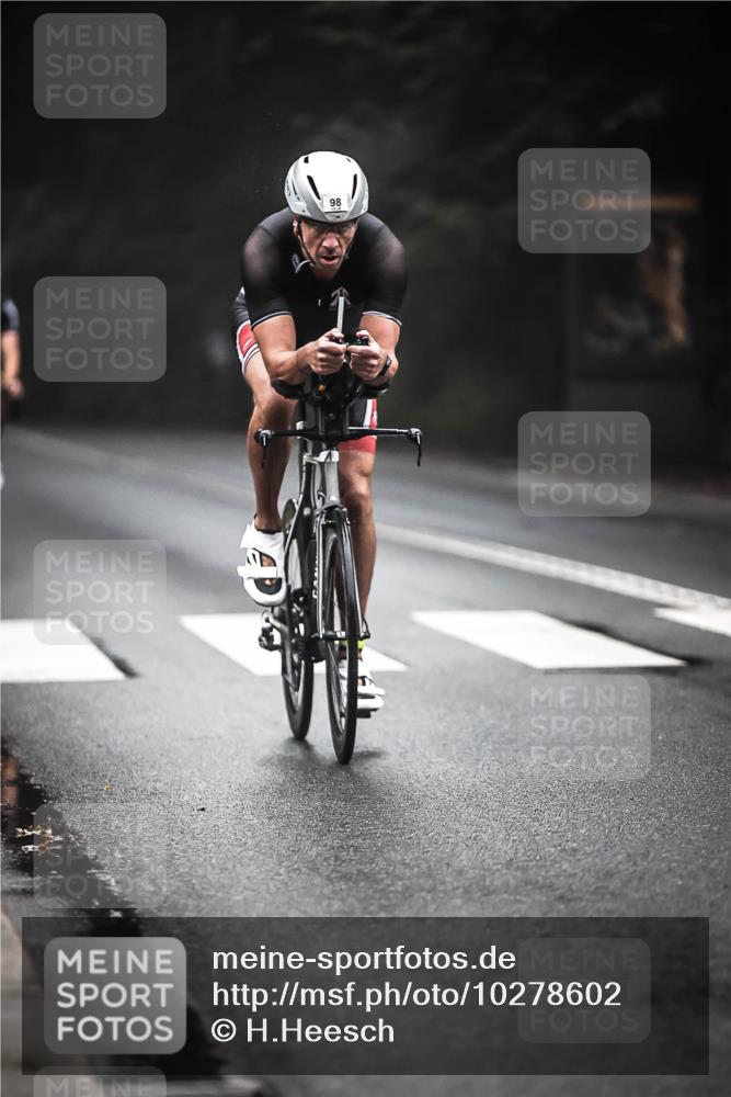 13.09.2026 - Stadtparktriathlon H.Heesch http://msf.ph/oto/10278602 13.09.2026 08:57:19 Radfahren 21, 45, 66, 98 meine-sportfotos.de