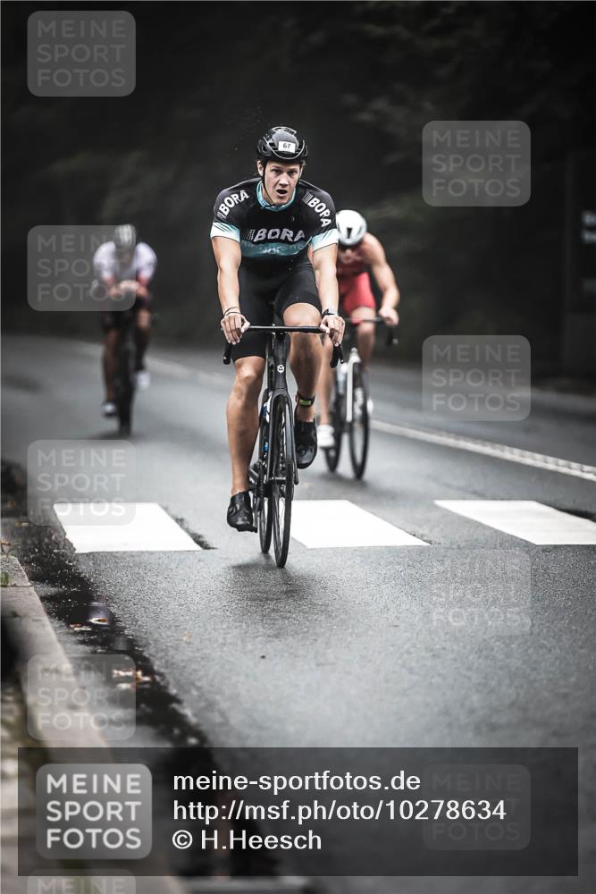 13.09.2026 - Stadtparktriathlon H.Heesch http://msf.ph/oto/10278634 13.09.2026 08:57:26 Radfahren 3, 21, 45, 67, 127 meine-sportfotos.de