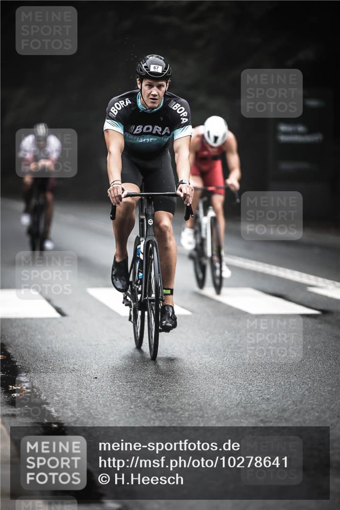 13.09.2026 - Stadtparktriathlon H.Heesch http://msf.ph/oto/10278641 13.09.2026 08:57:27 Radfahren 3, 21, 45, 67, 127 meine-sportfotos.de