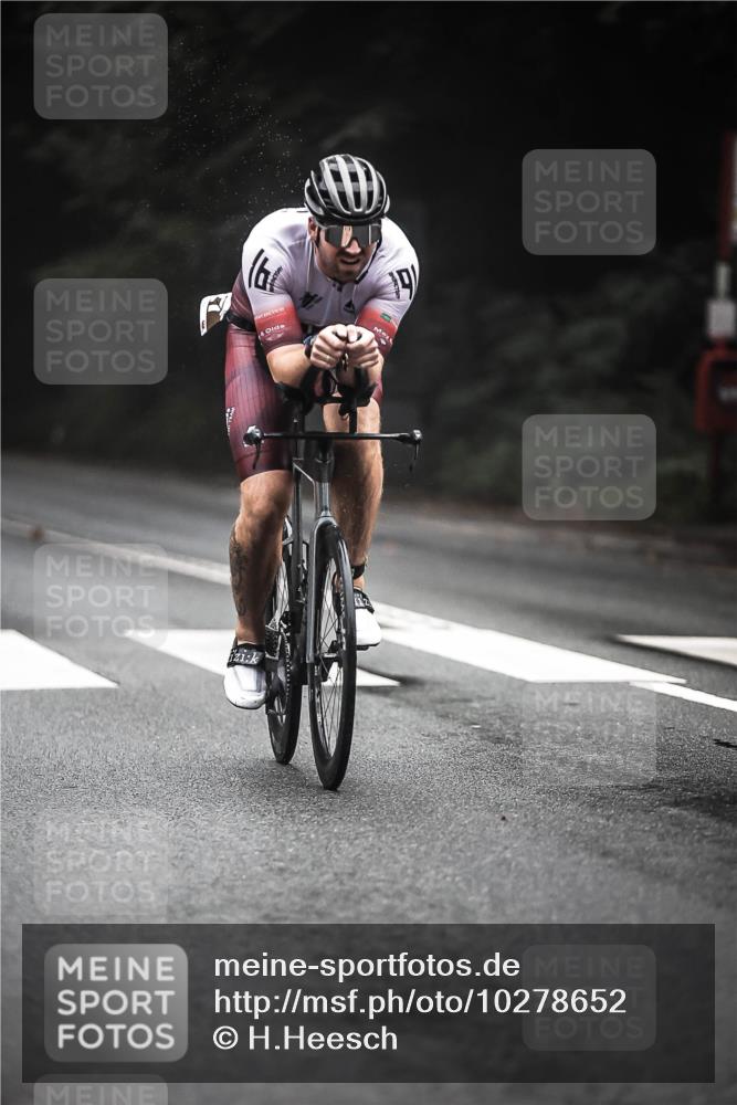 13.09.2026 - Stadtparktriathlon H.Heesch http://msf.ph/oto/10278652 13.09.2026 08:57:28 Radfahren 3, 45, 67, 127, 145 meine-sportfotos.de
