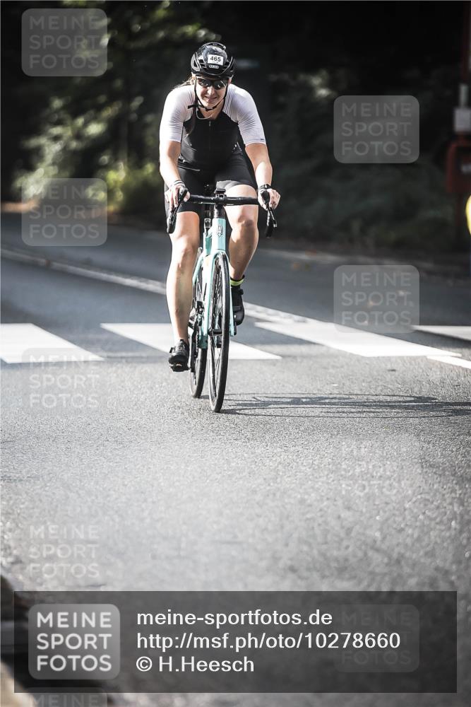 13.09.2026 - Stadtparktriathlon H.Heesch http://msf.ph/oto/10278660 13.09.2026 10:43:18 Radfahren 465, 508, 539, 777 meine-sportfotos.de