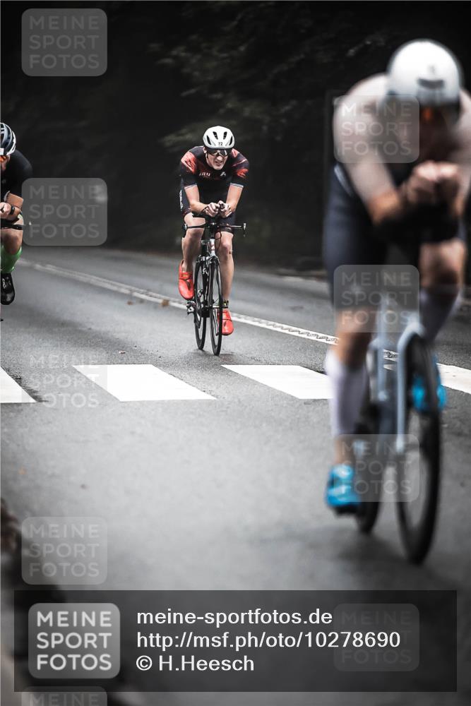 13.09.2026 - Stadtparktriathlon H.Heesch http://msf.ph/oto/10278690 13.09.2026 08:57:37 Radfahren 72, 86, 90, 103, 145 meine-sportfotos.de