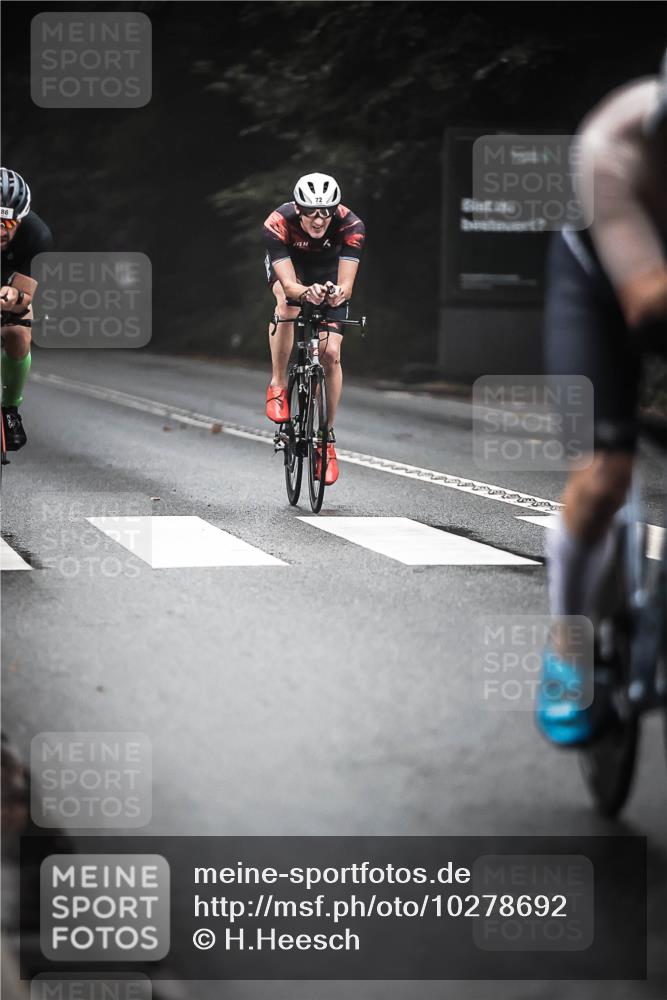 13.09.2026 - Stadtparktriathlon H.Heesch http://msf.ph/oto/10278692 13.09.2026 08:57:37 Radfahren 72, 86, 90, 103, 145 meine-sportfotos.de