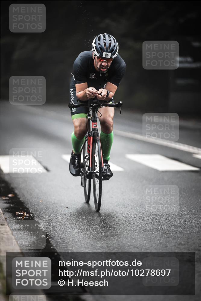 13.09.2026 - Stadtparktriathlon H.Heesch http://msf.ph/oto/10278697 13.09.2026 08:57:38 Radfahren 72, 86, 90, 103, 145 meine-sportfotos.de