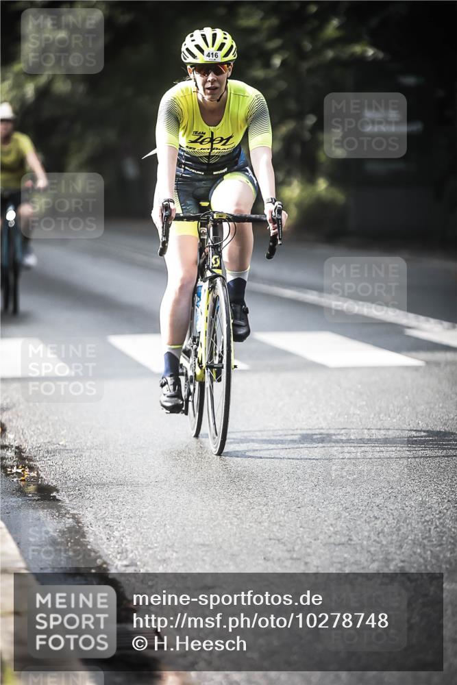 13.09.2026 - Stadtparktriathlon H.Heesch http://msf.ph/oto/10278748 13.09.2026 10:43:44 Radfahren 408, 416, 463, 480, 556 meine-sportfotos.de