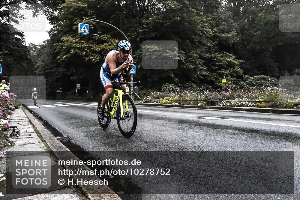 13.09.2026 - Stadtparktriathlon H.Heesch http://msf.ph/oto/10278752 13.09.2026 08:47:25 Radfahren 34, 43, 69 meine-sportfotos.de