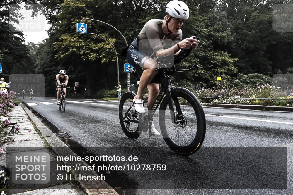 13.09.2026 - Stadtparktriathlon H.Heesch http://msf.ph/oto/10278759 13.09.2026 08:47:42 Radfahren 16, 18, 30, 46 meine-sportfotos.de