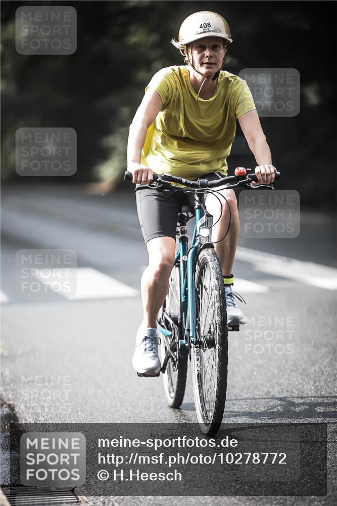 13.09.2026 - Stadtparktriathlon H.Heesch http://msf.ph/oto/10278772 13.09.2026 10:43:47 Radfahren 408, 416, 463, 480, 488, 556 meine-sportfotos.de
