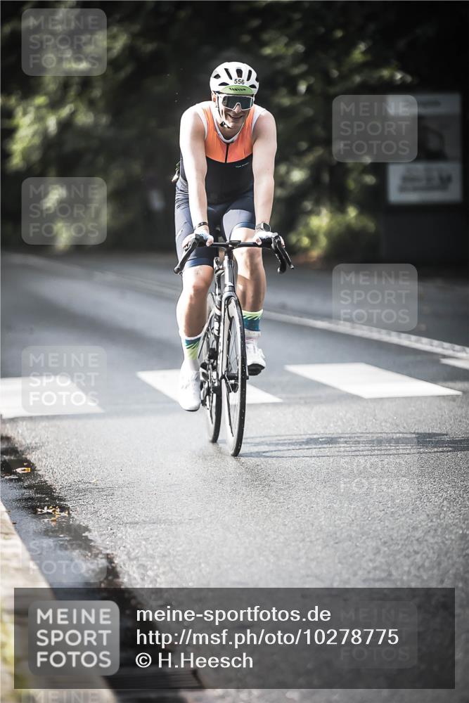 13.09.2026 - Stadtparktriathlon H.Heesch http://msf.ph/oto/10278775 13.09.2026 10:43:49 Radfahren 408, 416, 463, 488, 556 meine-sportfotos.de