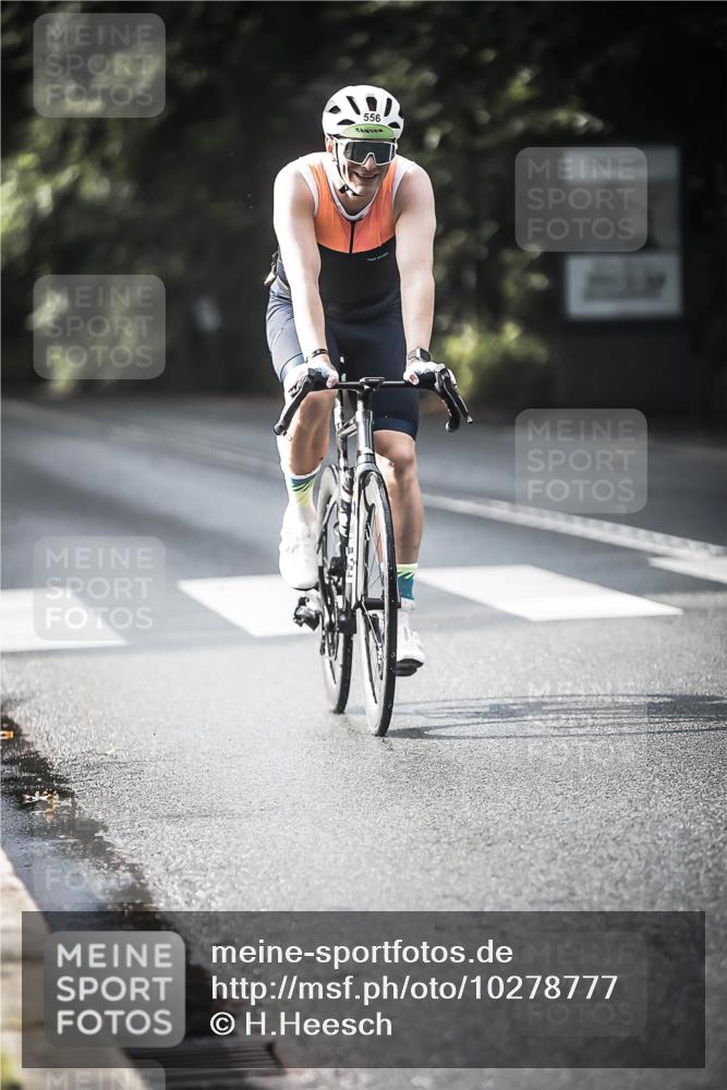 13.09.2026 - Stadtparktriathlon H.Heesch http://msf.ph/oto/10278777 13.09.2026 10:43:49 Radfahren 408, 416, 463, 488, 556 meine-sportfotos.de