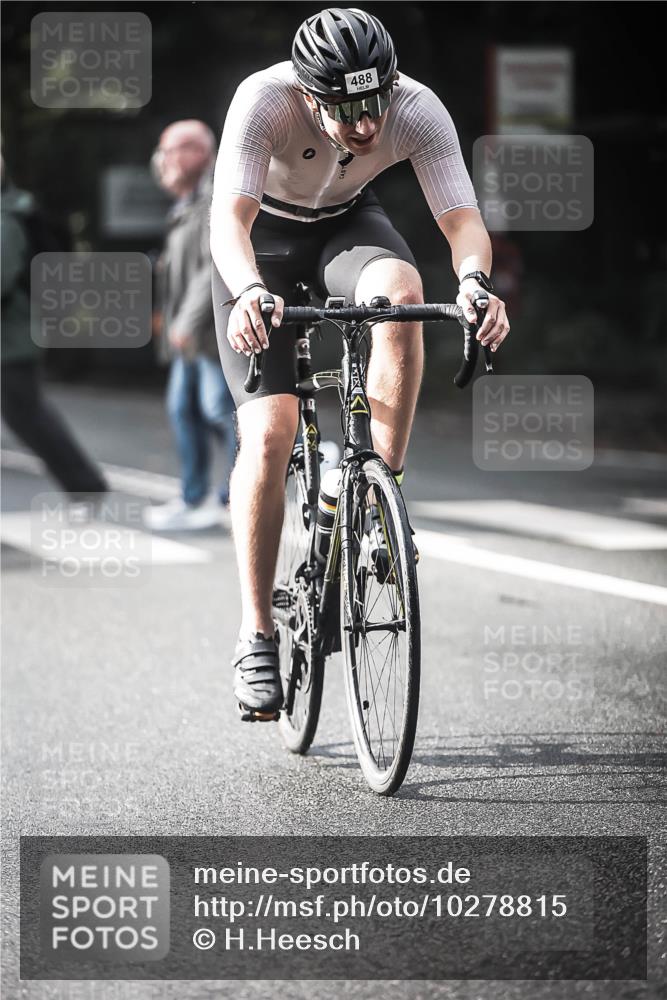 13.09.2026 - Stadtparktriathlon H.Heesch http://msf.ph/oto/10278815 13.09.2026 10:43:54 Radfahren 488, 528, 536, 556 meine-sportfotos.de