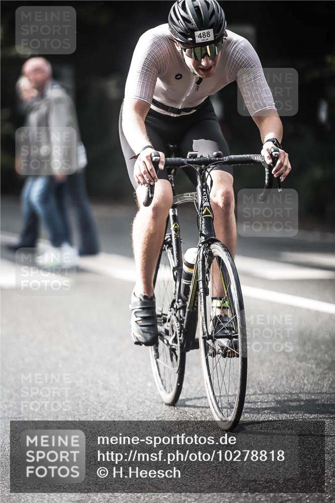 13.09.2026 - Stadtparktriathlon H.Heesch http://msf.ph/oto/10278818 13.09.2026 10:43:54 Radfahren 488, 528, 536, 556 meine-sportfotos.de