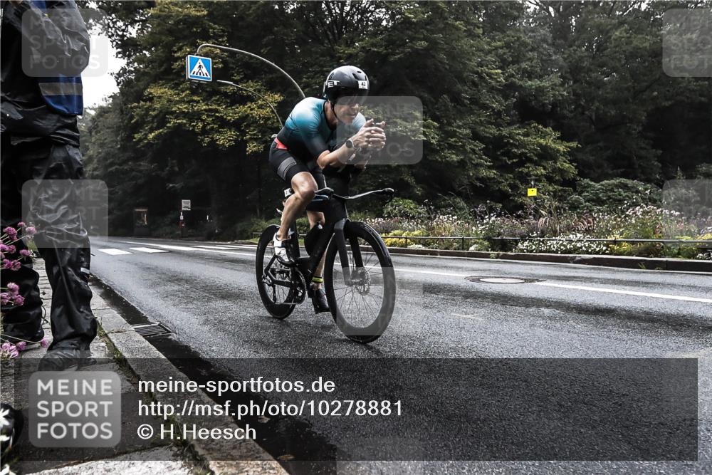 13.09.2026 - Stadtparktriathlon H.Heesch http://msf.ph/oto/10278881 13.09.2026 08:49:56 Radfahren 29, 42, 62 meine-sportfotos.de