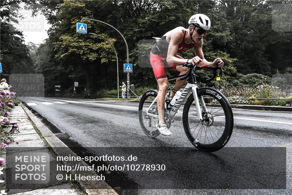13.09.2026 - Stadtparktriathlon H.Heesch http://msf.ph/oto/10278930 13.09.2026 08:51:27 Radfahren 3, 38 meine-sportfotos.de