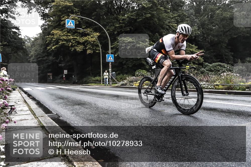 13.09.2026 - Stadtparktriathlon H.Heesch http://msf.ph/oto/10278933 13.09.2026 08:51:43 Radfahren 12 meine-sportfotos.de