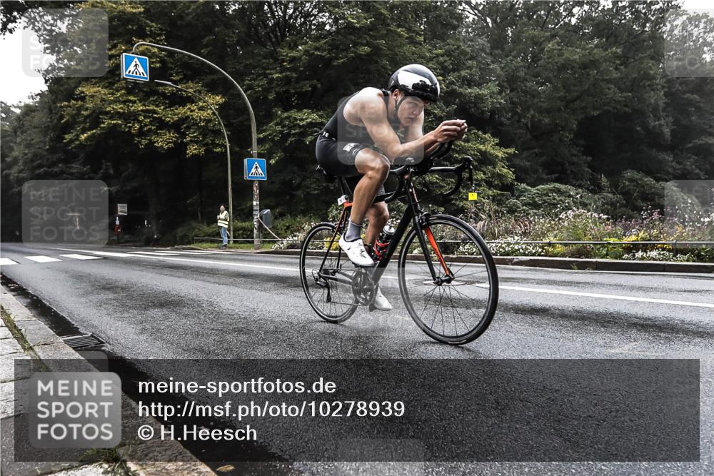 13.09.2026 - Stadtparktriathlon H.Heesch http://msf.ph/oto/10278939 13.09.2026 08:52:13 Radfahren 15 meine-sportfotos.de