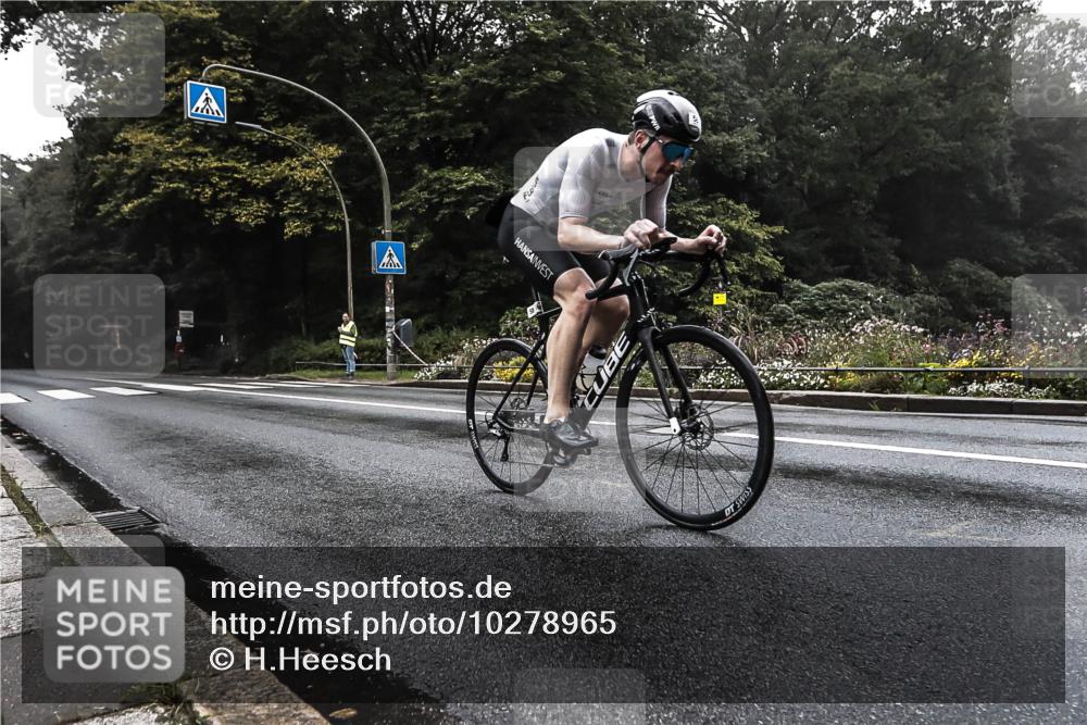 13.09.2026 - Stadtparktriathlon H.Heesch http://msf.ph/oto/10278965 13.09.2026 08:53:07 Radfahren 7, 58 meine-sportfotos.de