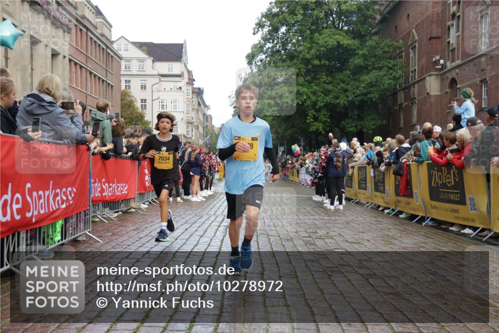 13.09.2026 - Kiel Lauf Yannick Fuchs http://msf.ph/oto/10278972 13.09.2026 08:51:53 Ziel 1210, 1572, 2020, 5169, 5580, 6205, 7171, 8543, 8700, 11448, 12102, 444, 909, 1243, 3683, 3779, 3901, 4741, 5130, 5211, 5439, 5793, 5906, 5976, 6532, 6699, 7521, 8206, 8538, 8657, 8883, 9379, 9929, 11448, 12467, 2015, 3178, 3392, 3538, 3557, 5810, 6372, 7034, 8477, 8736, 10826, 11608, 909, 1238, 3683, 4159, 4741, 5010, 7033, 10463, 11688 meine-sportfotos.de