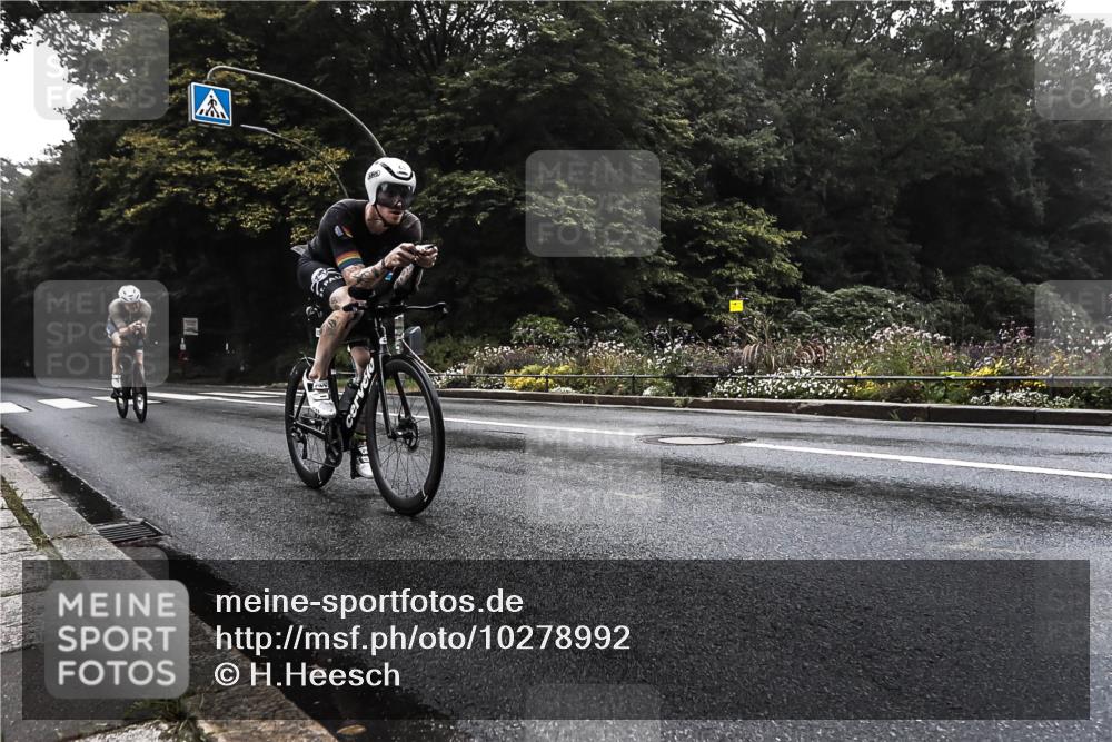 13.09.2026 - Stadtparktriathlon H.Heesch http://msf.ph/oto/10278992 13.09.2026 08:53:40 Radfahren 16, 43, 46, 63, 69 meine-sportfotos.de